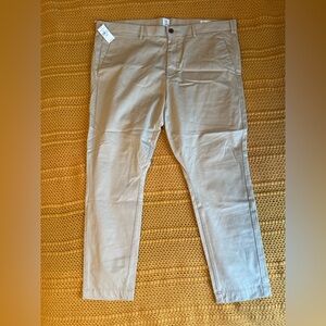 Brand New Gap Khakis